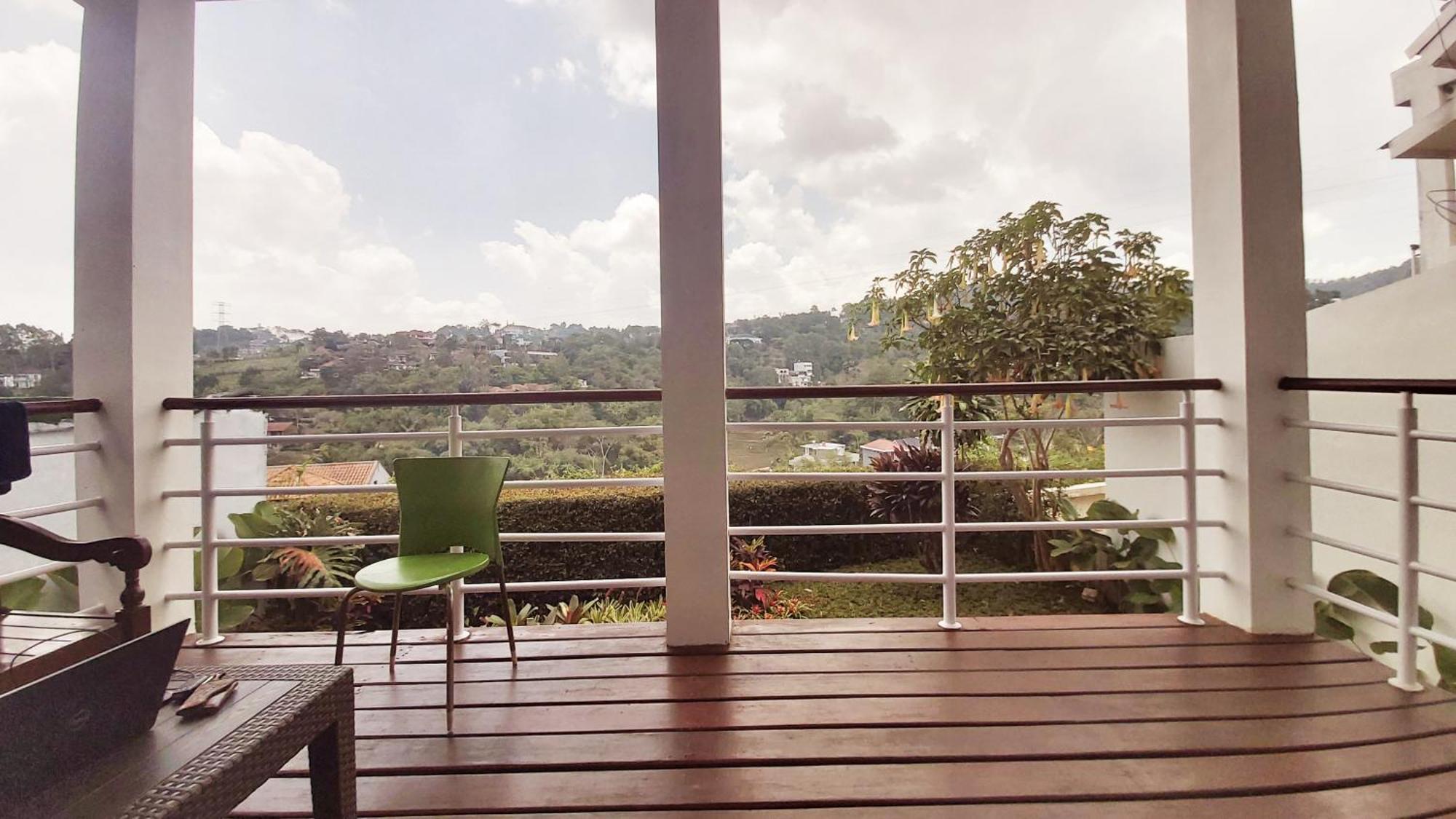 Keluarga Syariah Mawar#9, Dago Resort, 3br Dengan View Pegunungan Dan Fasilitas Premium Villa