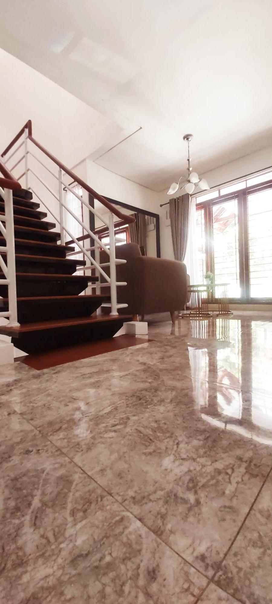 Keluarga Syariah Mawar#9, Dago Resort, 3br Dengan View Pegunungan Dan Fasilitas Premium Bandung