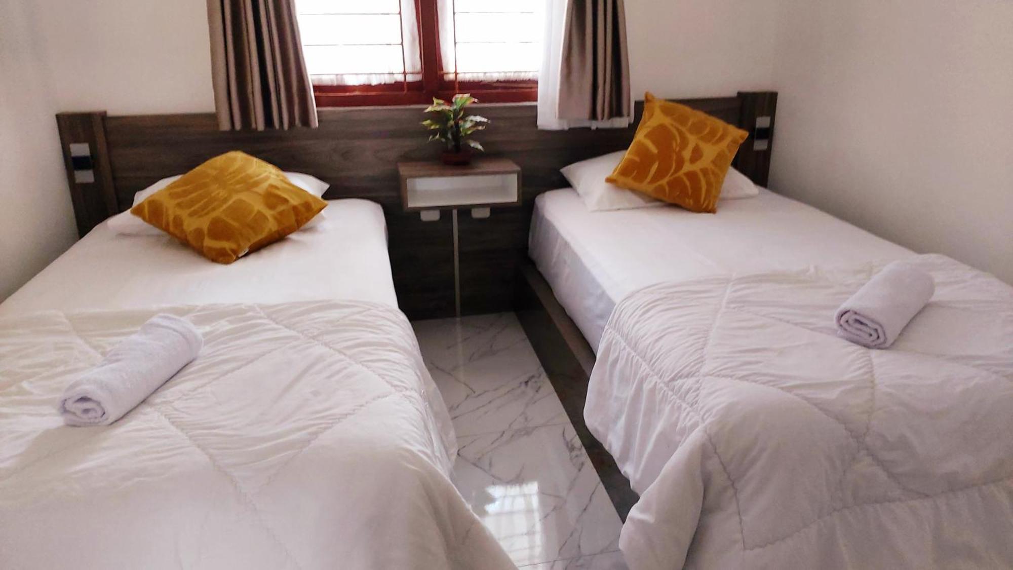 Keluarga Syariah Mawar#9, Dago Resort, 3br Dengan View Pegunungan Dan Fasilitas Premium Villa Bandung